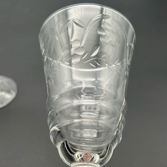 Libbey Rock Sharpe ARCTIC ROSE Stem Glasses 8” (Set of 2) - Picture 3 of 11